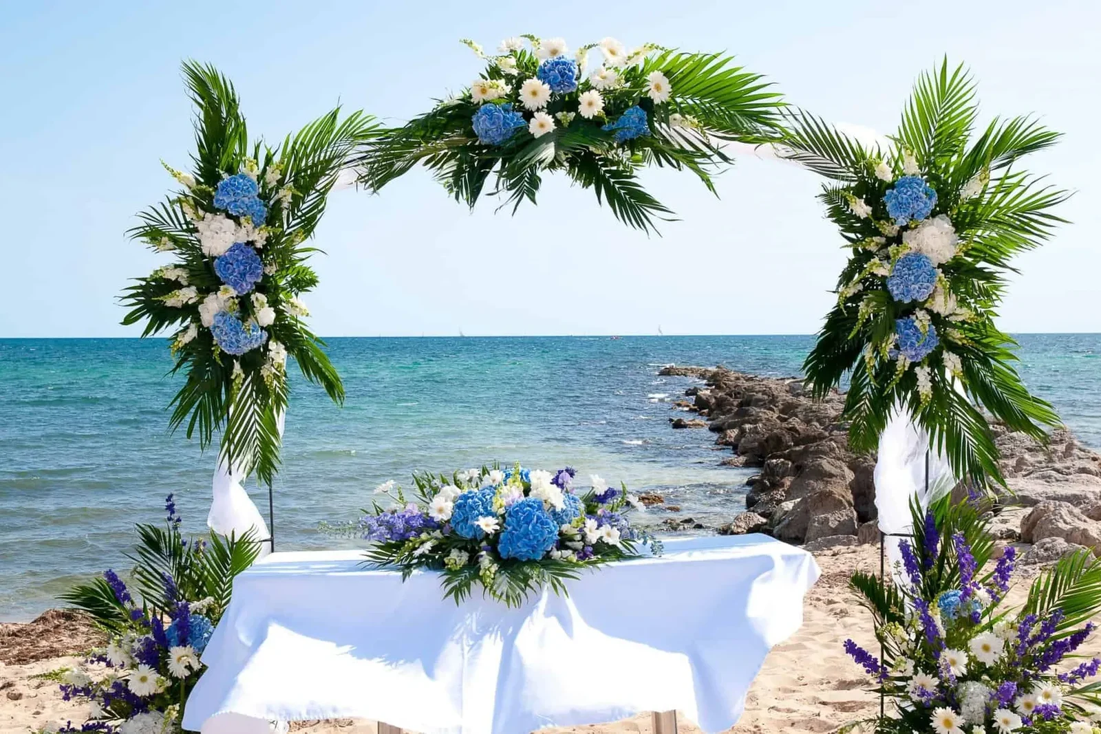 Strandhochzeit Mallorca – Heiraten am Meer 2026/2027 | Puntorosso